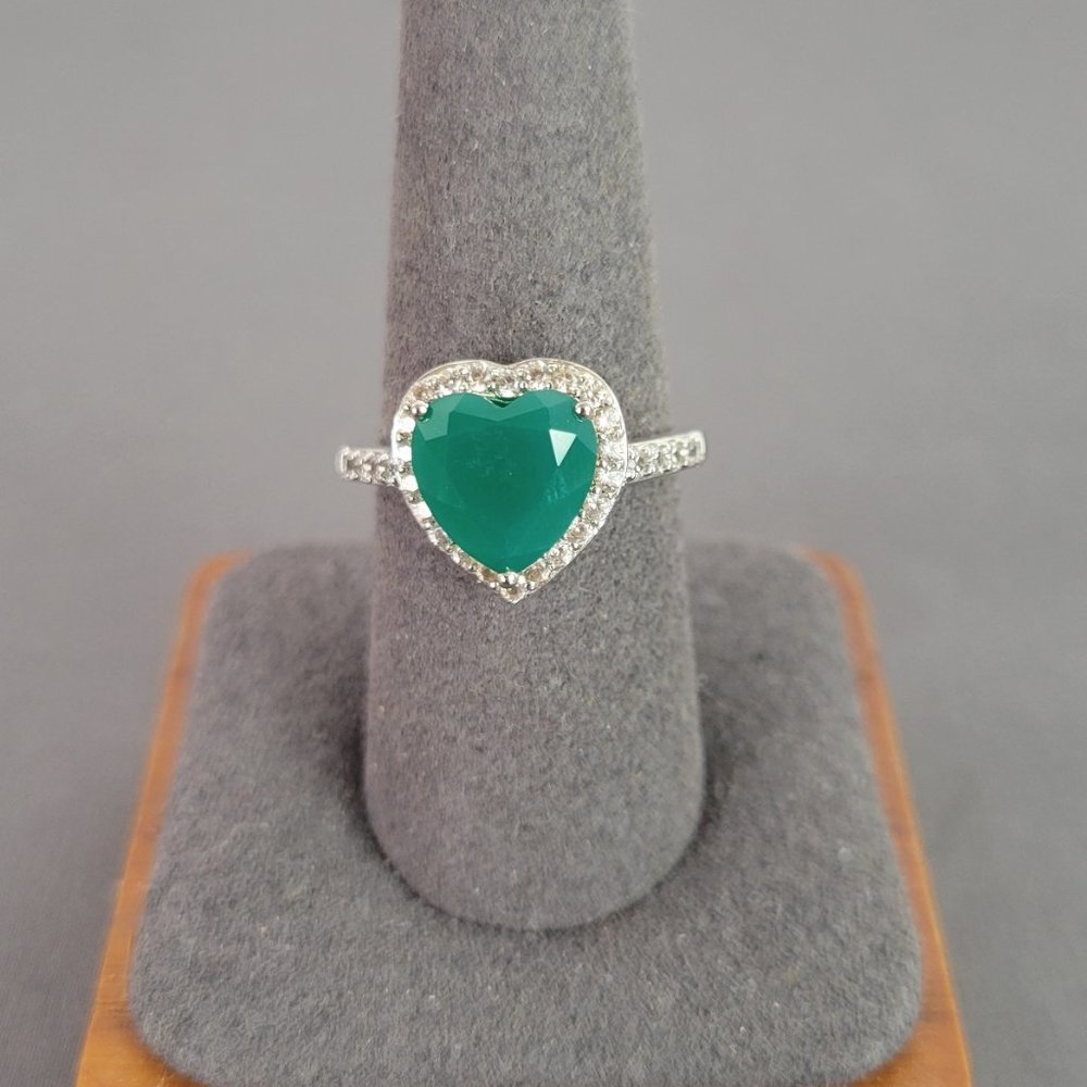 Green Onyx Rhodium Over Silver Heart Necklace, Ring (Sz 7.5), & Earrings - Picture 6 of 16